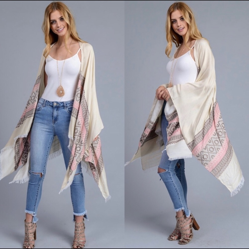 🆓BUY 2 GET 1 FREE Tribal Cardigan Wrap - Picture 2 of 4